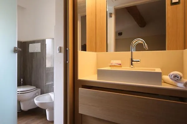 Hotel Corona Hotel 4*