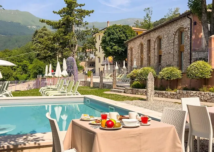 Hotel Corona Hotel 4*