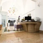 Hotel Corona 4*