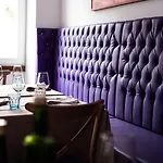 Hotel Corona
