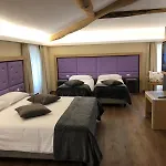 Hotel Corona