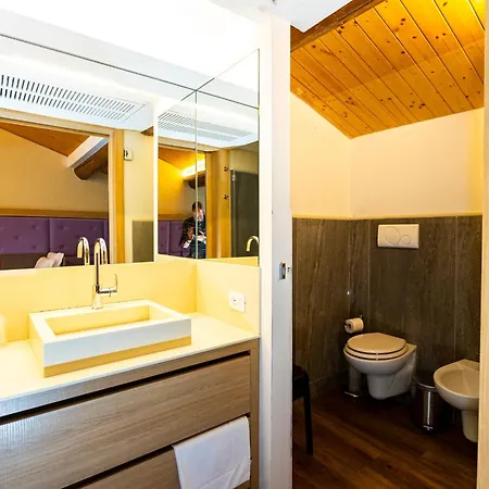מלון Hotel Corona Spiazzi Di Caprino