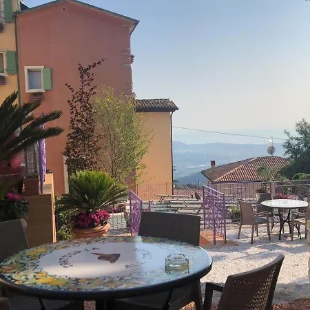 Hotel Corona Hotell Spiazzi Di Caprino