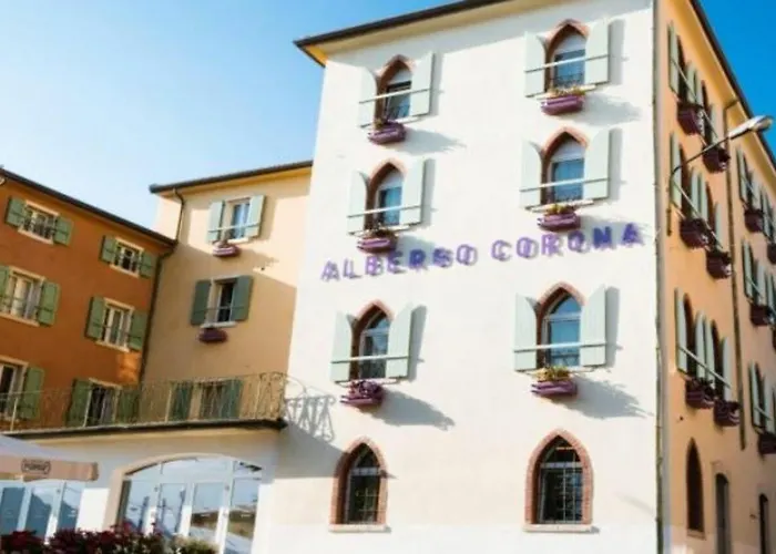 Hotel Corona Spiazzi Di Caprino