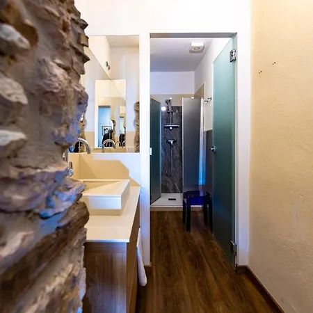 Hotel Corona 호텔 4*