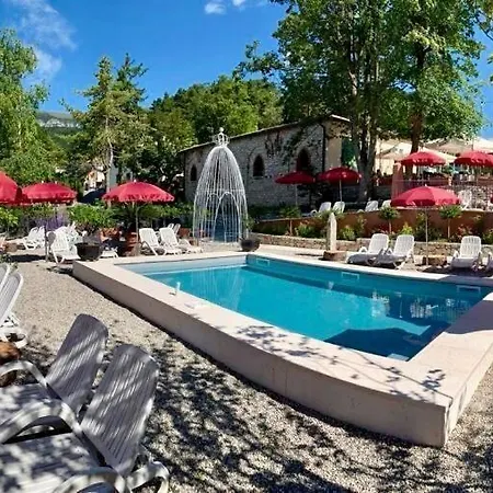 Hotel Corona 호텔 4*